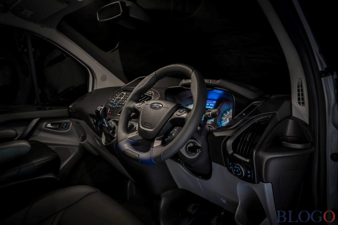 ford_transit_wrc_m-sport_03.jpg