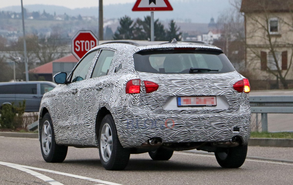 borgward_spy_012.jpg