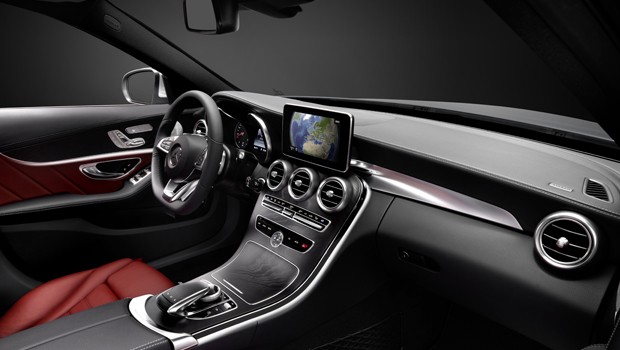 Mercedes-Classe-C-2014-Interni.jpg