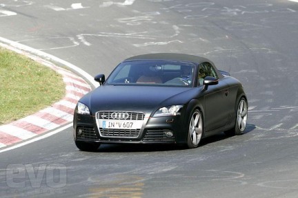 Audi TT-S: ancora in pista