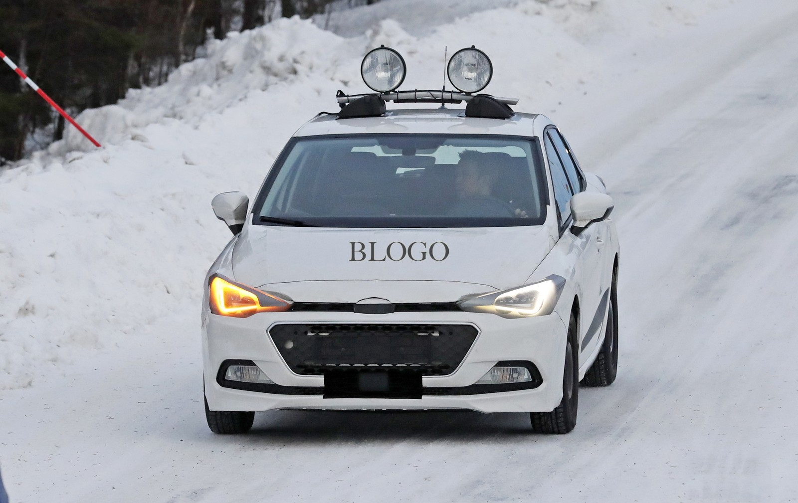 Nuova Seat Ibiza: foto spia sulla neve - Autoblog.it (Blog)