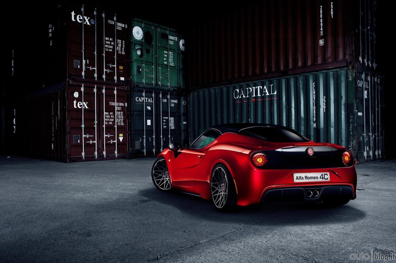 pogea-racing-alfa-romeo-4c-02.jpg