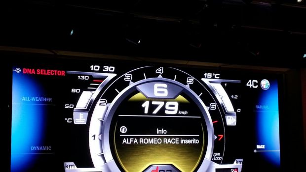 alfa-romeo-4c-11-620x350.jpg