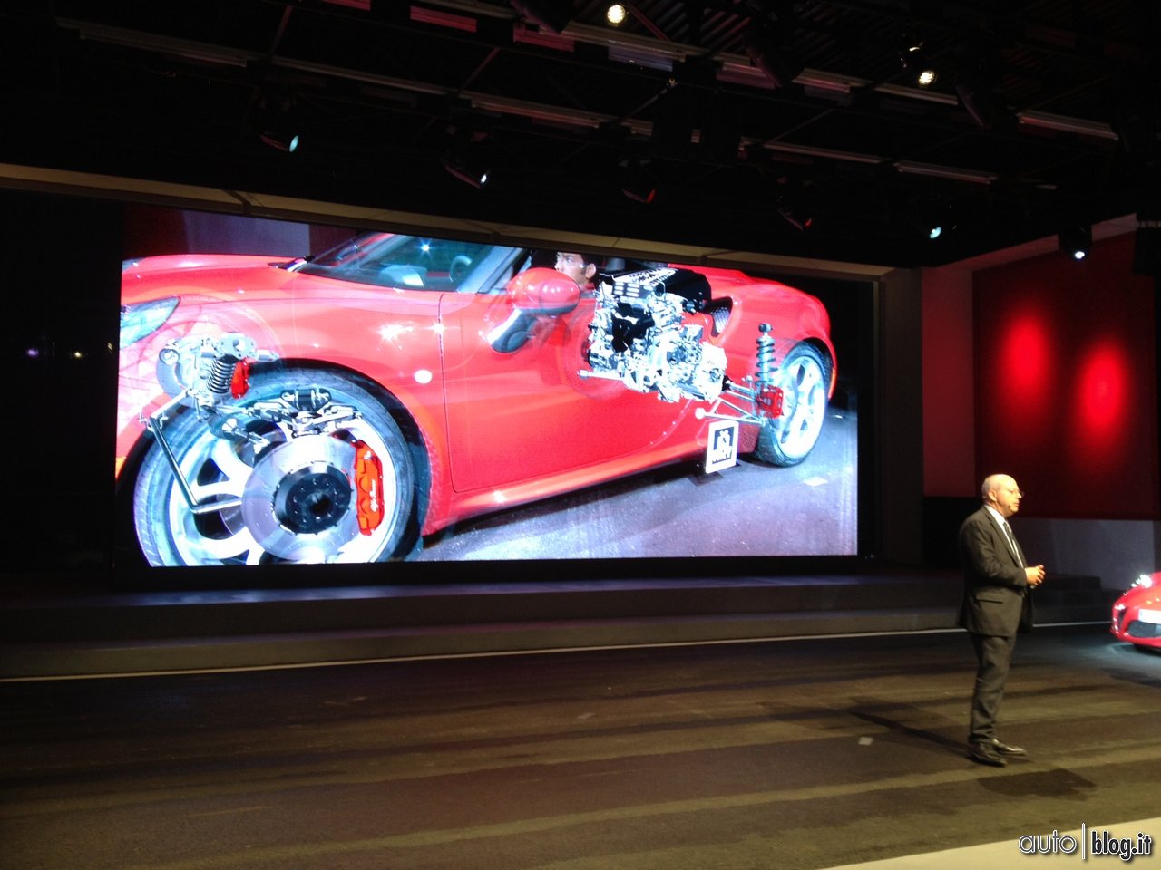 alfa-romeo-4c-28.jpg