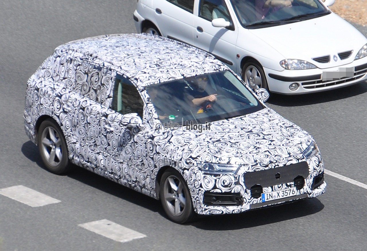 big_audi-q7-2015-02.jpg