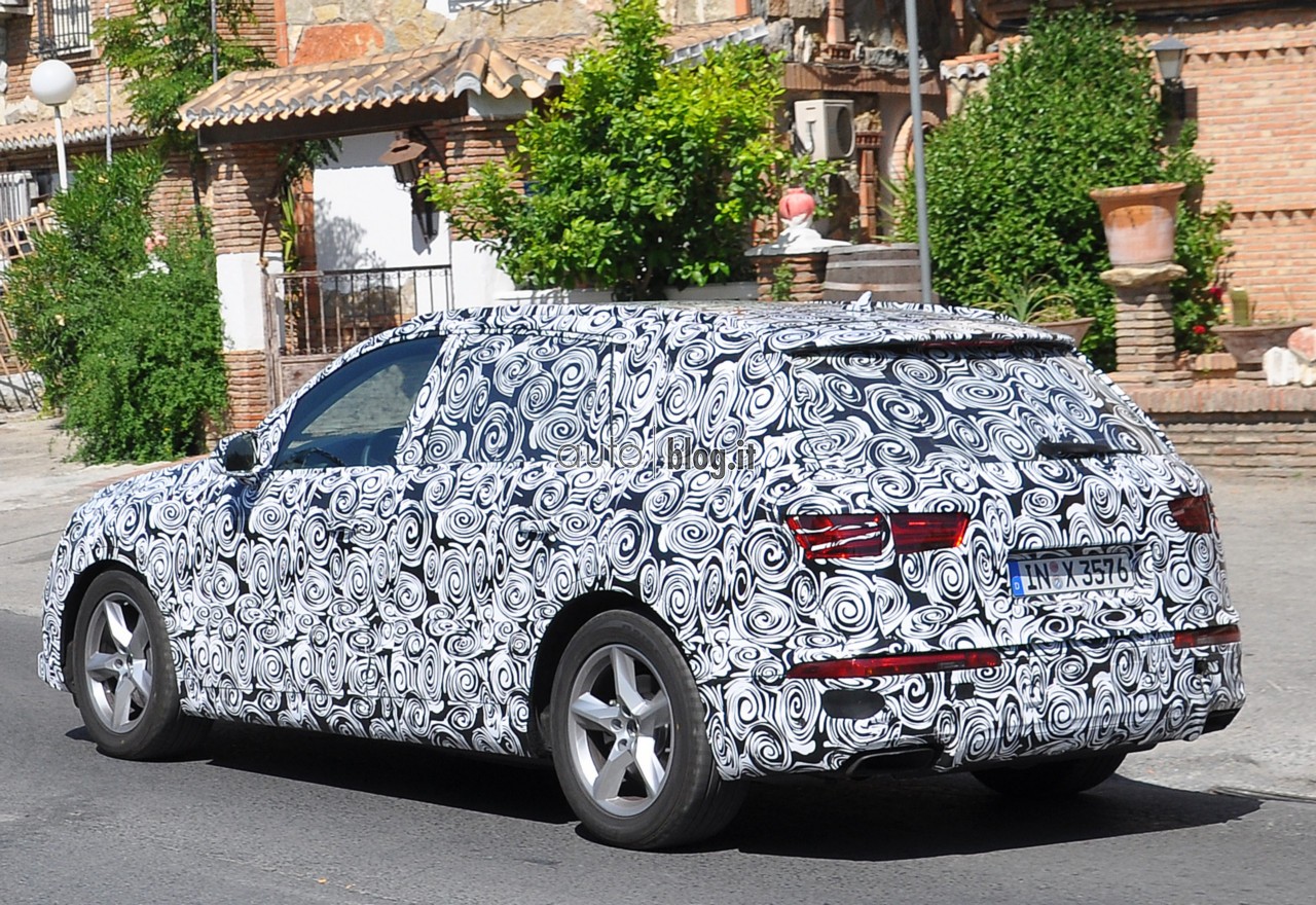 big_audi-q7-2015-03.jpg