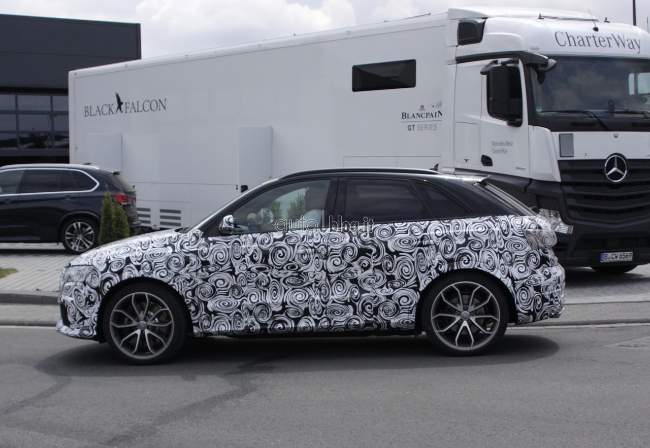 big_audi-rs-q3-04.jpg