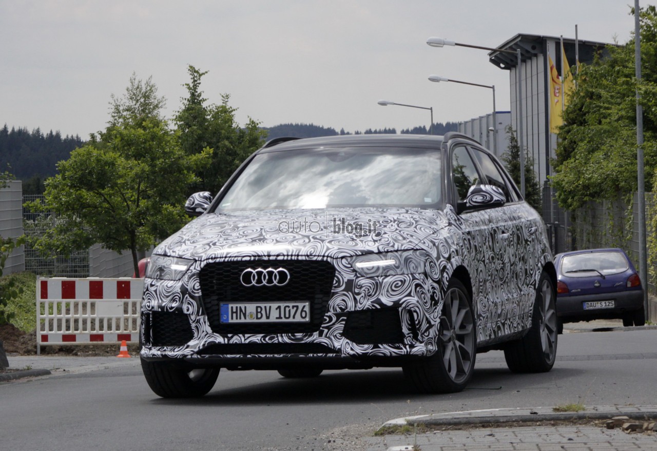 big_audi-rs-q3-06.jpg