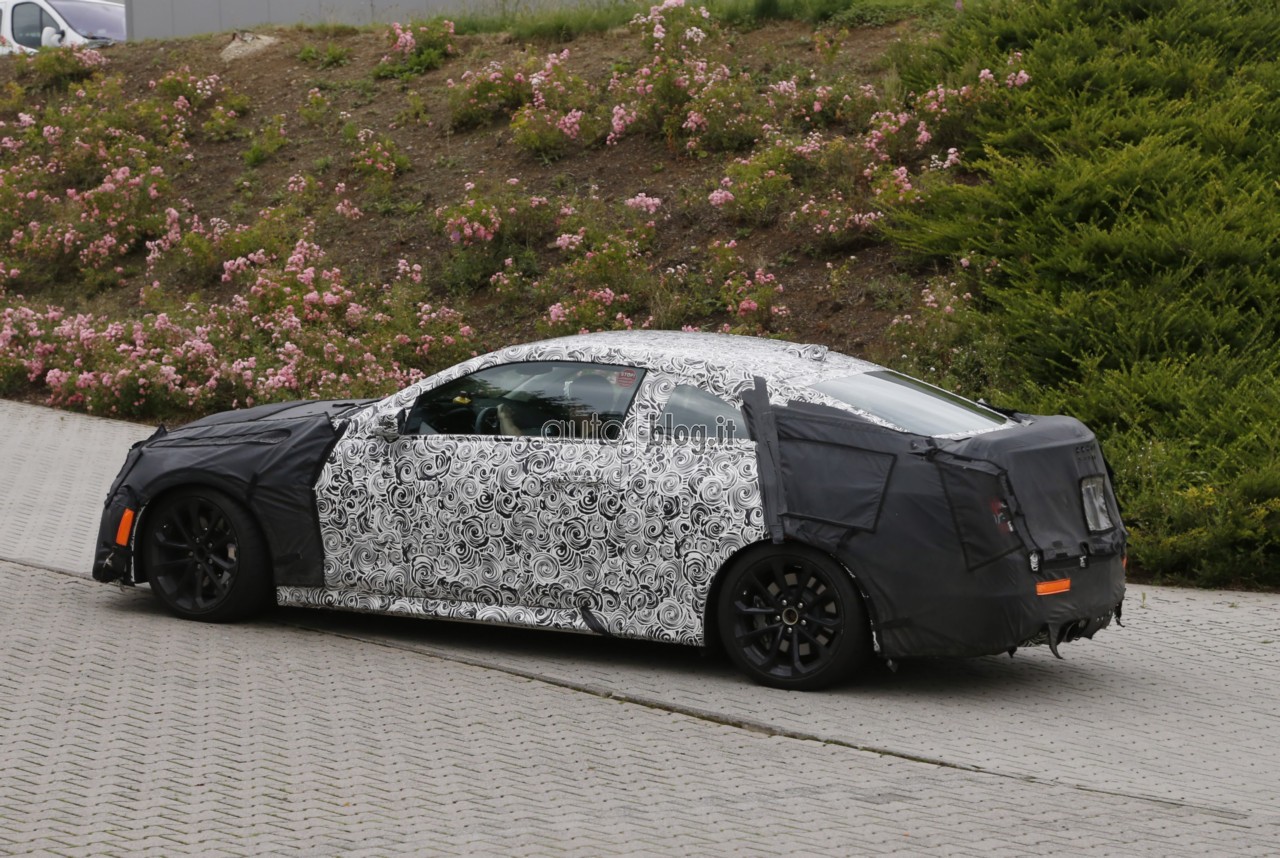 big_cadillac-ats-v-04.jpg