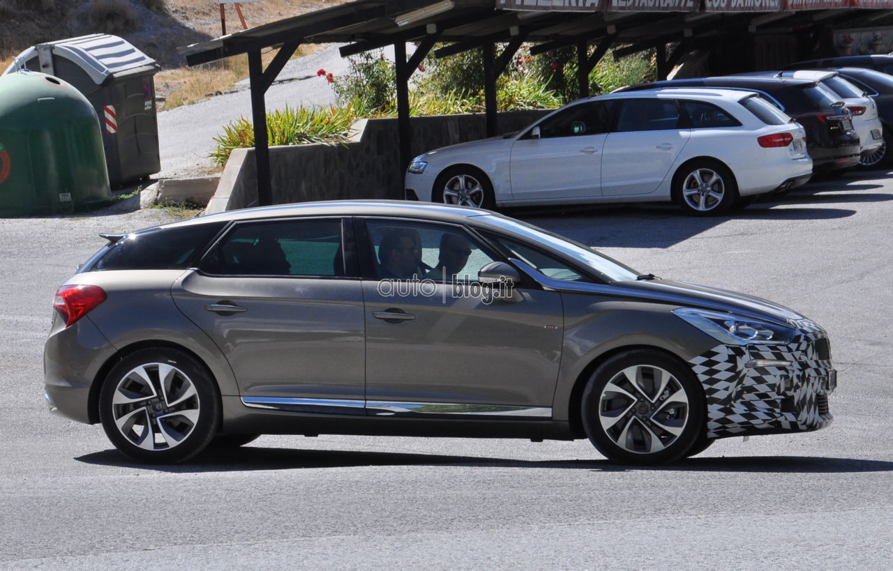 big_citroen-ds5-08.jpg