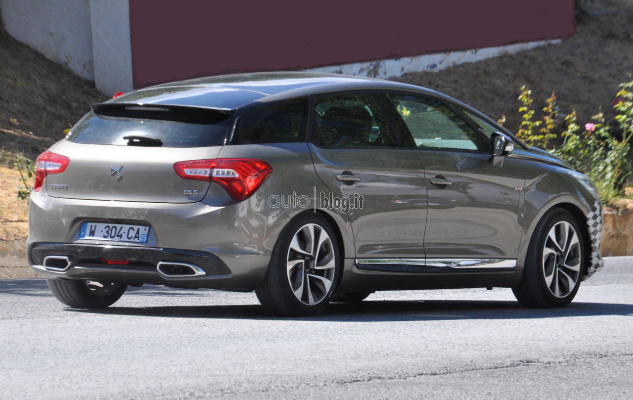 citroen-ds5-05.jpg