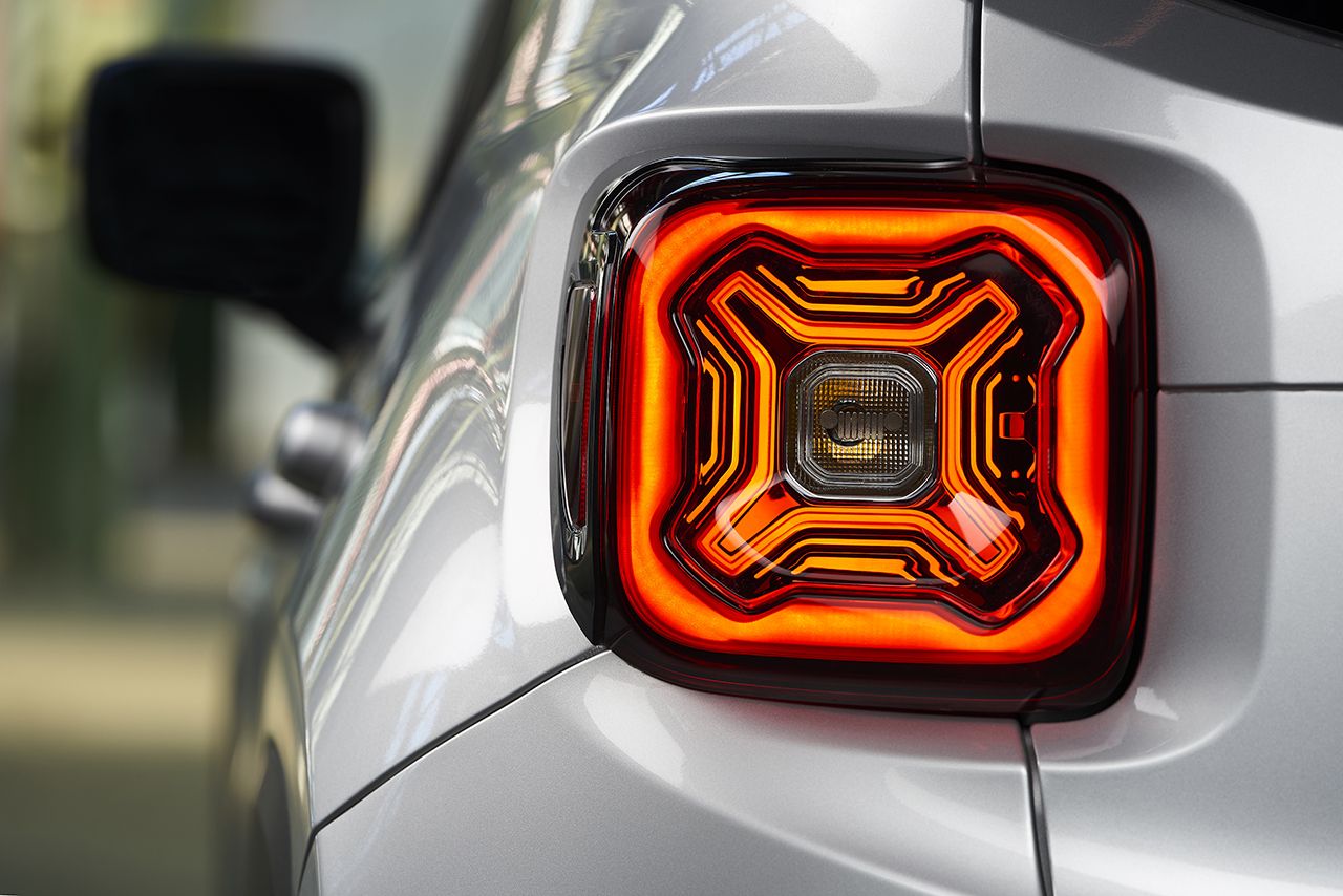 190204_jeep_renegade-s_01.jpg