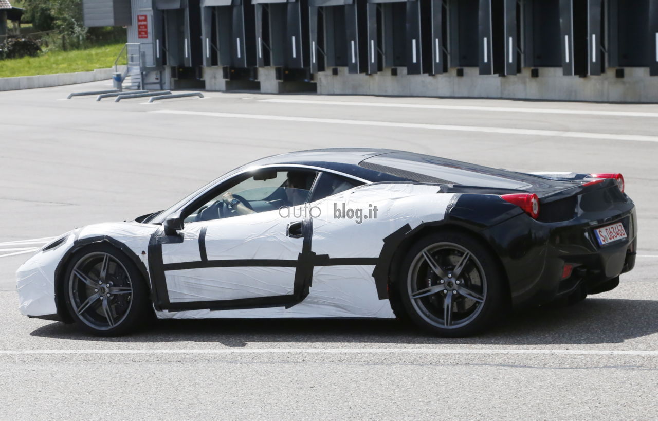 ferrari-458m-06.jpg