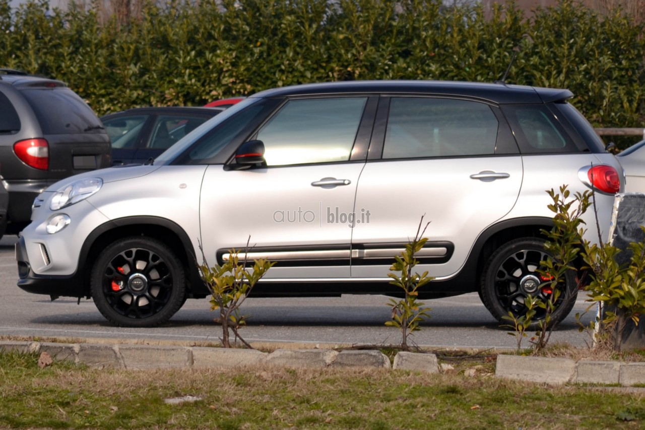 fiat-500l-beats-02.jpg
