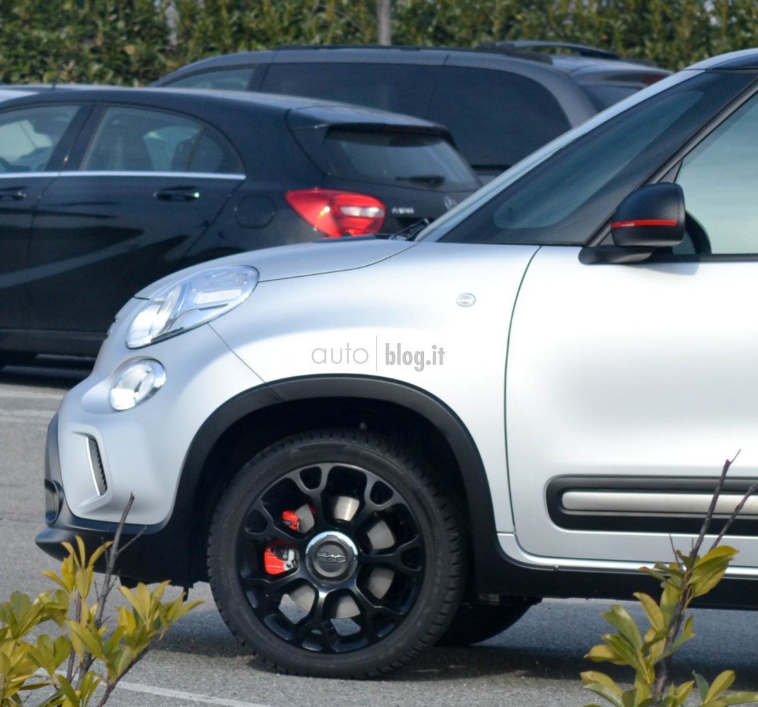 fiat-500l-beats-05.jpg