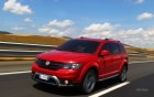 thn_fiat-freemont-cross-45.jpg