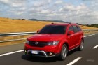 thn_fiat-freemont-cross-46.jpg