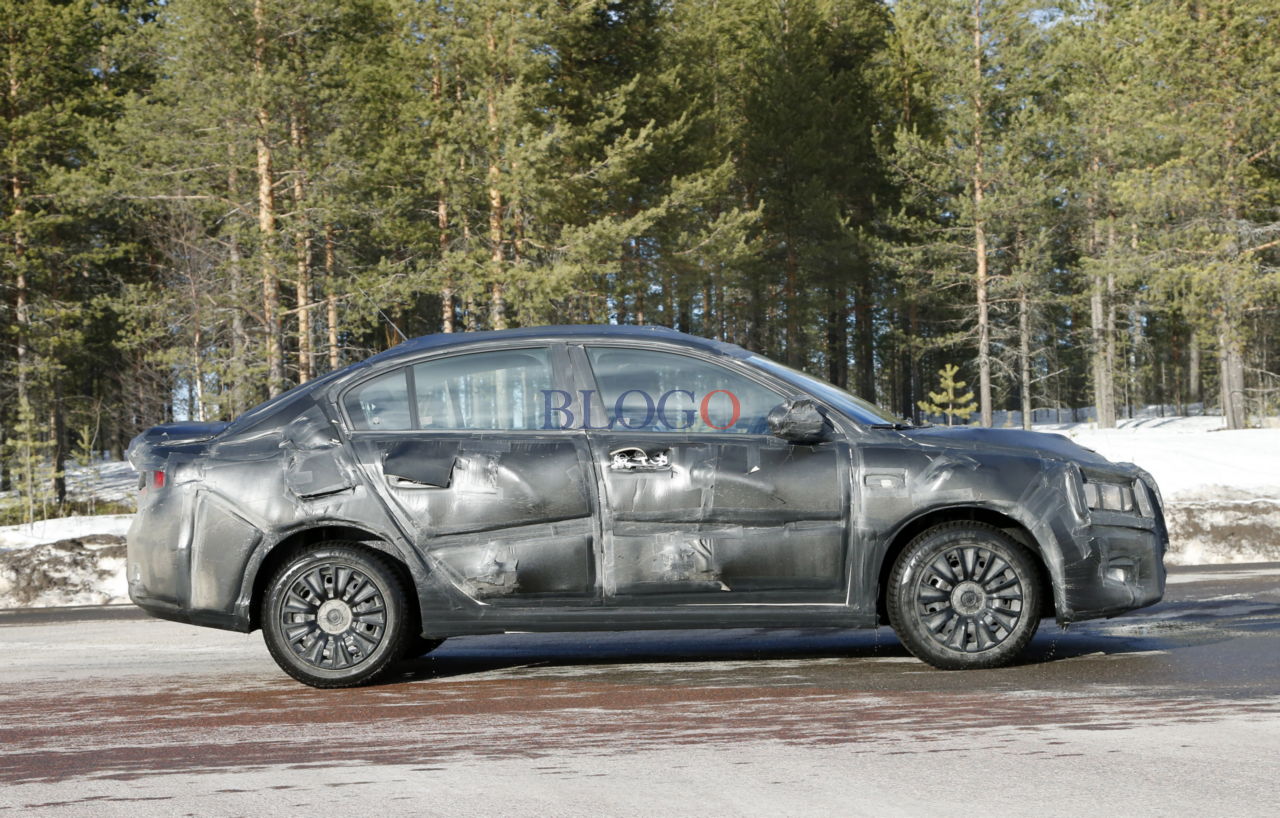 fiat-linea-03.jpg