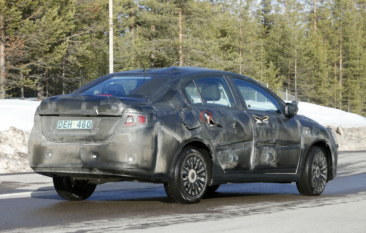fiat-linea-09.jpg