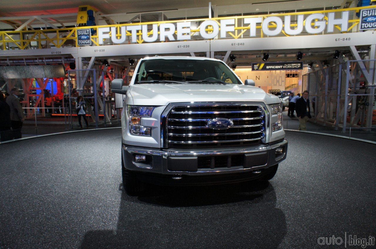 ford-salone-di-detroit-2014-04.jpg