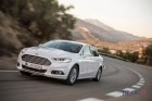 Guarda la fotogallery della Ford Mondeo Hybrid 2015