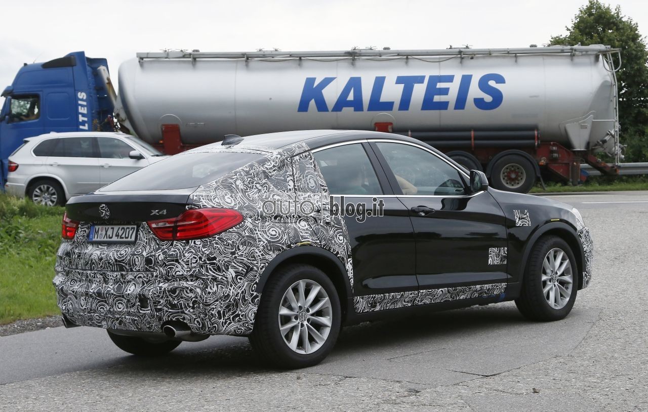 spyshots-2016-bmw-x4-m40i-05.jpg
