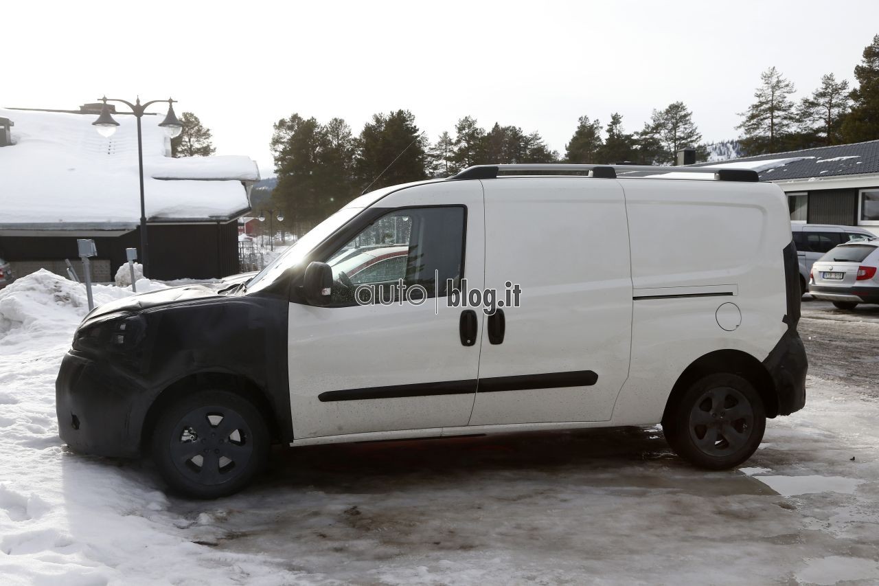 spyshots-2015-fiat-doblo-05.jpg