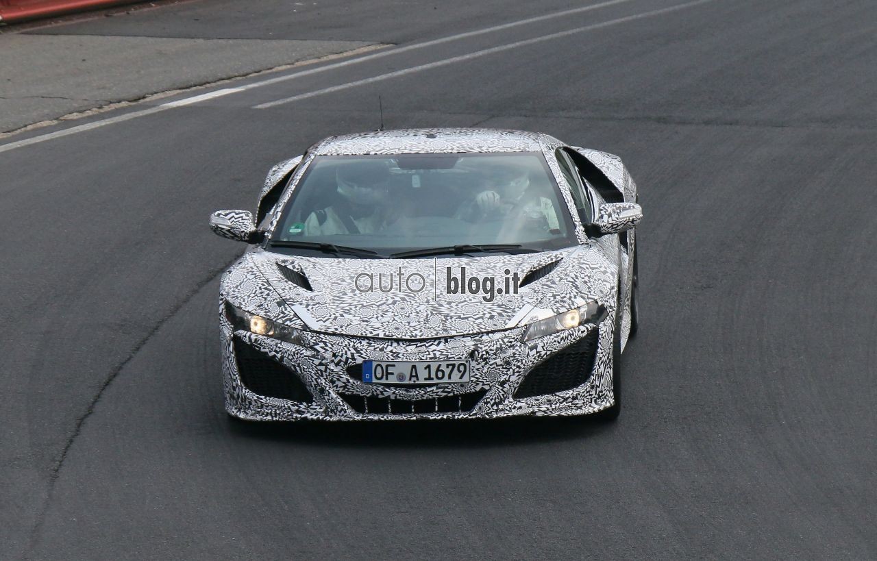 big_spyshots-2016-honda-nsx-01.jpg