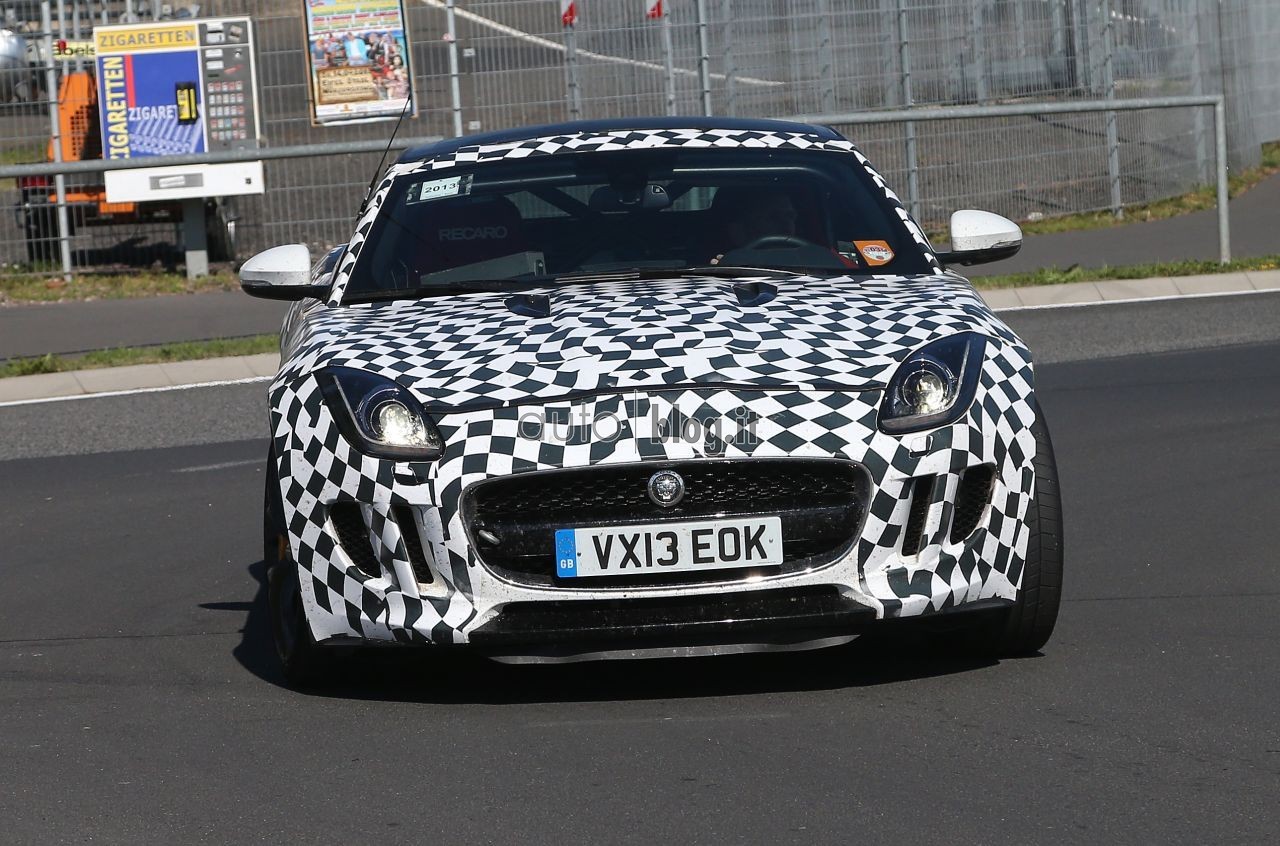 spyshots-2014-jaguar-f-type-rs-coupe-01.jpg