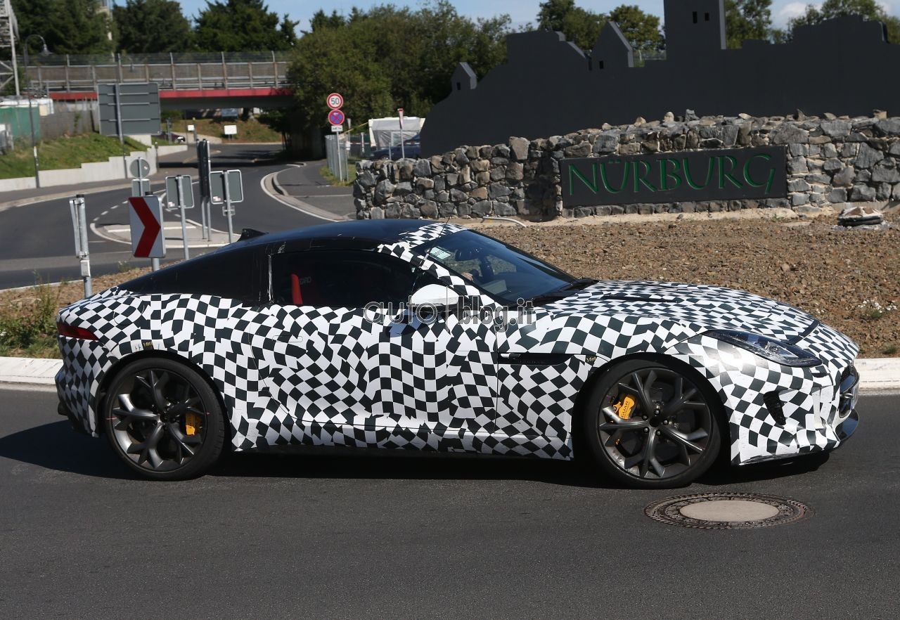 spyshots-2014-jaguar-f-type-rs-coupe-03.jpg