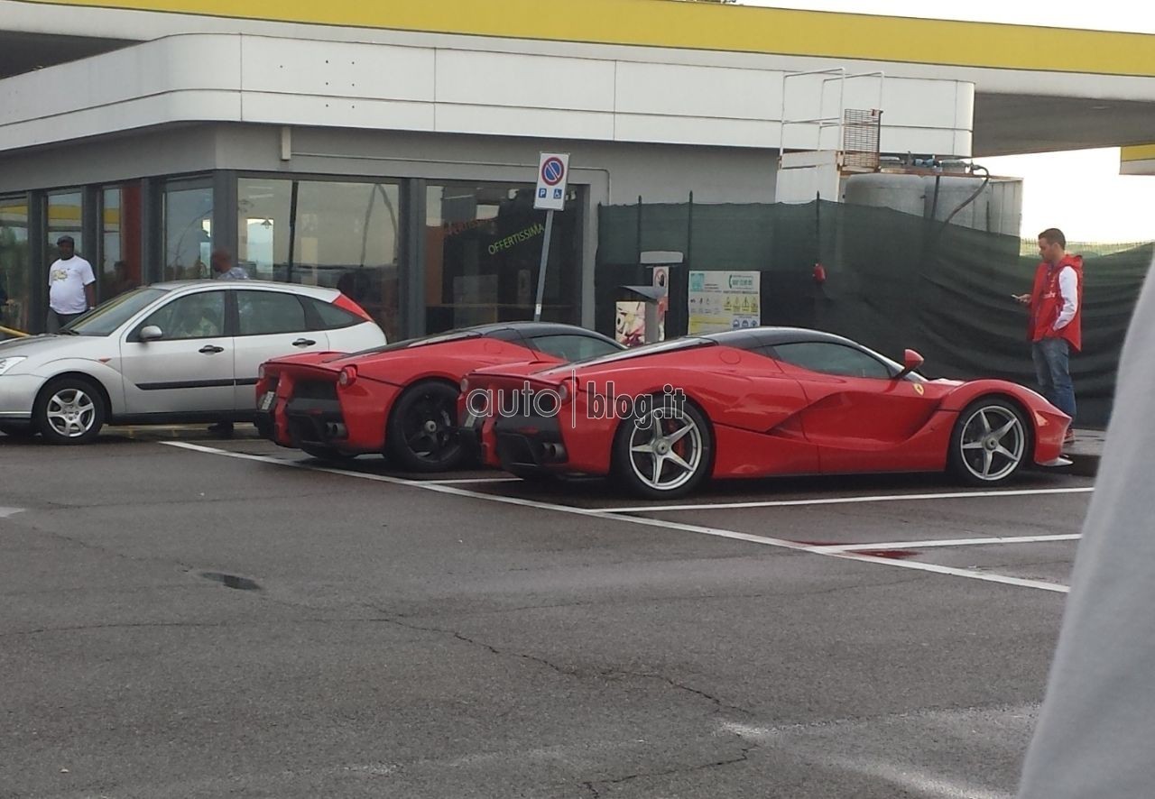 spyshots-laferrari-01.jpg