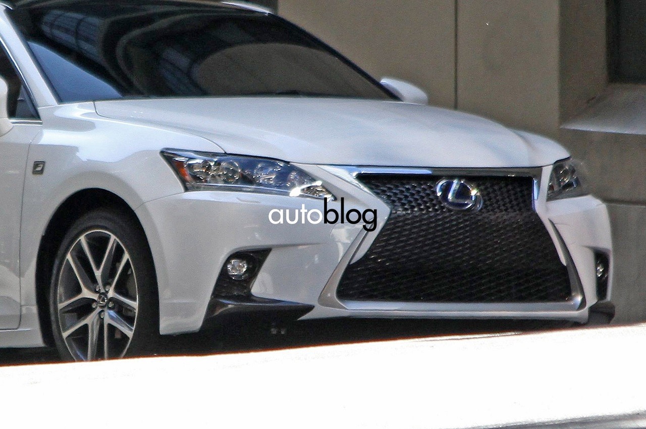 lexus-ct-foto-spia-07.jpg