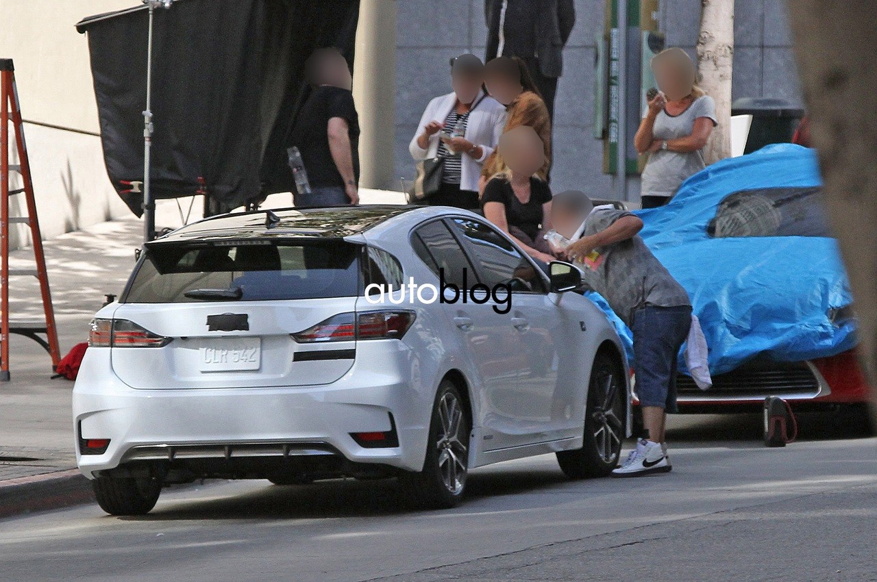 lexus-ct-foto-spia-09.jpg