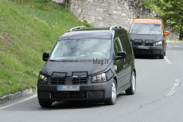 foto spia Volkswagen Caddy restyling