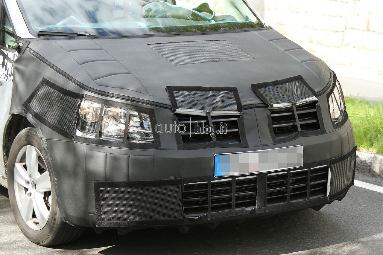 big_2015-volkswagen-caddy-07.jpg