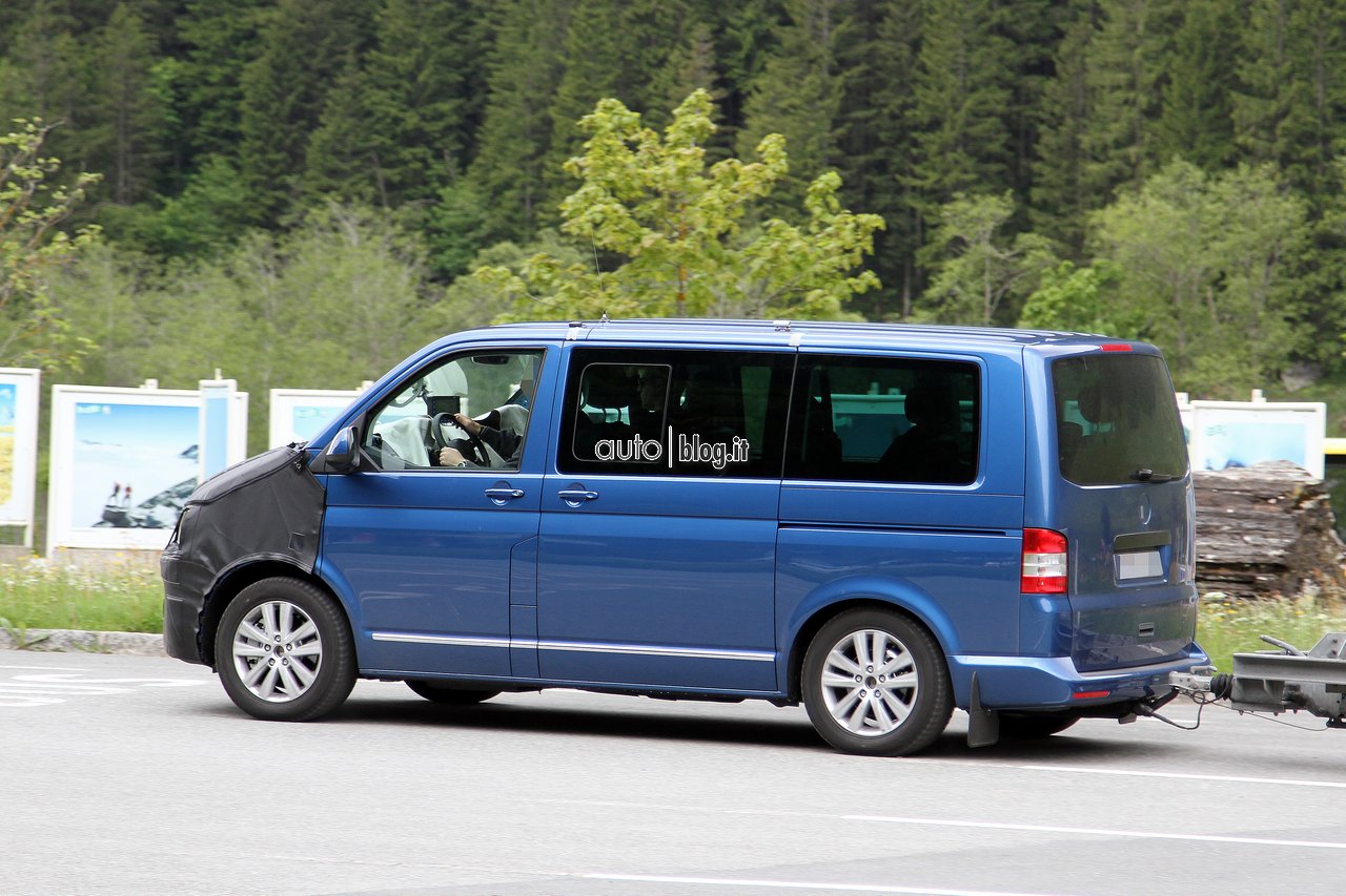 big_foto-spia-volkswagen-t6-facelift-04.jpg