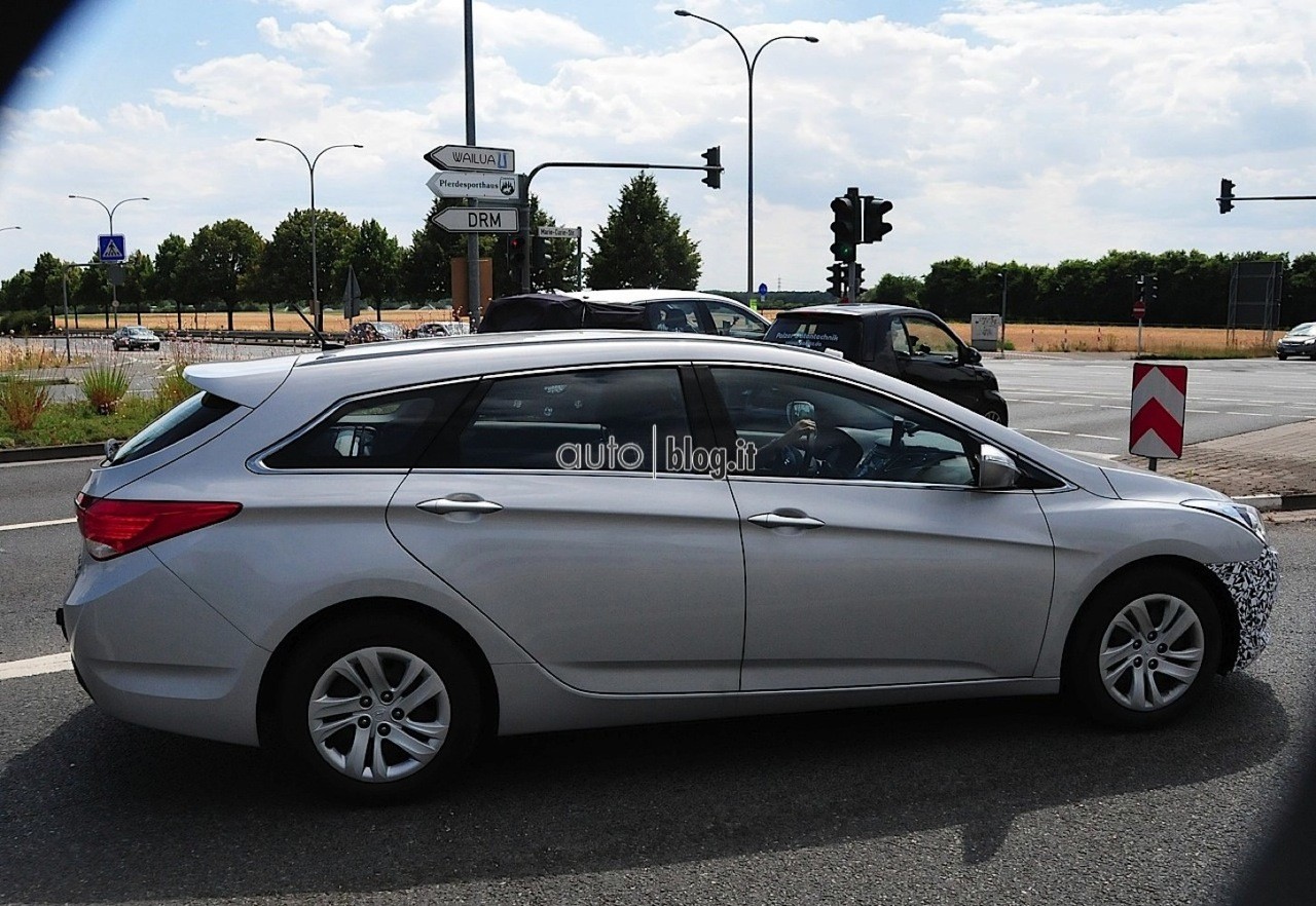 big_hyundai-i40-3.jpg