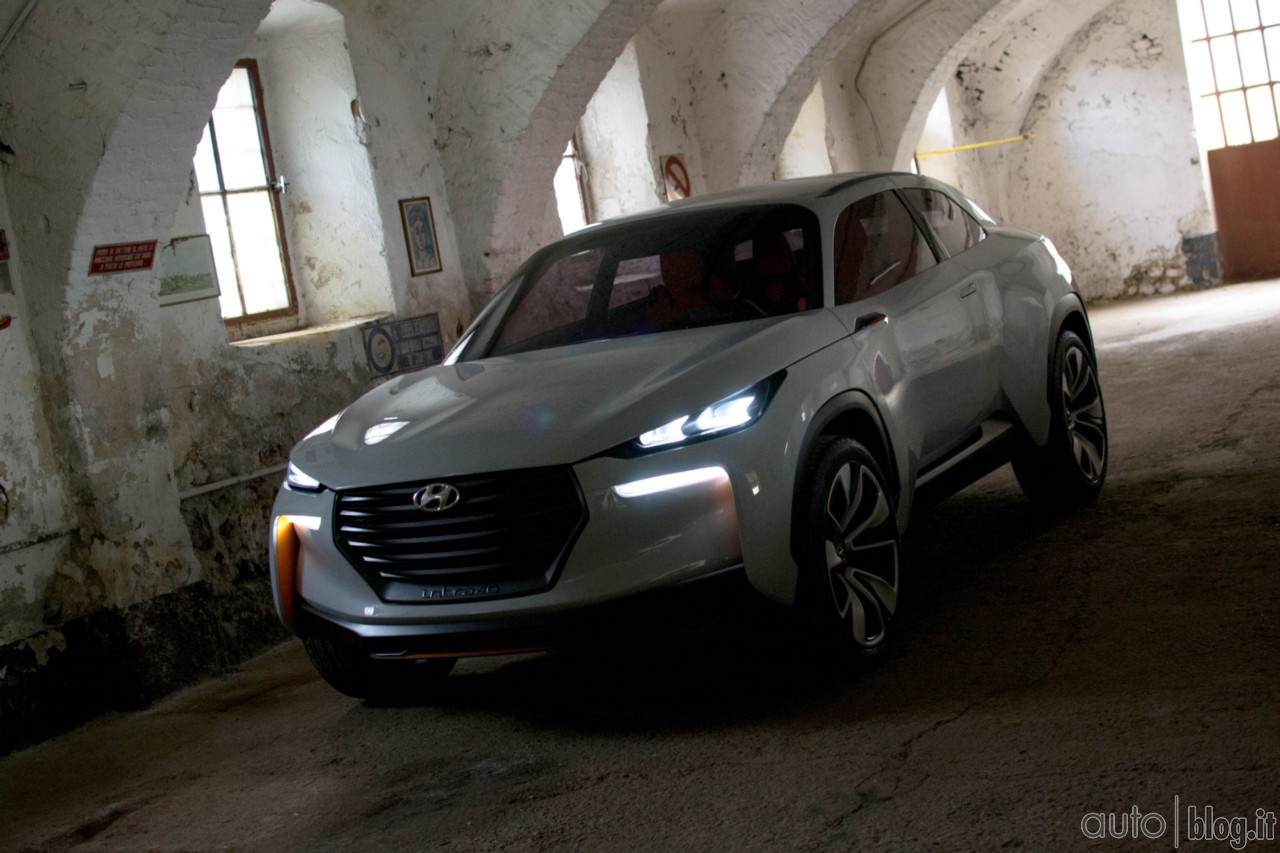 hyundai-intrado-04.jpg