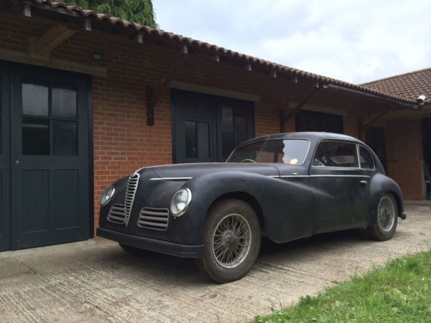 In vendita un'Alfa Romeo 6C 2500 Freccia d'Oro