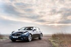 Infiniti Q70: nuove foto ufficiali