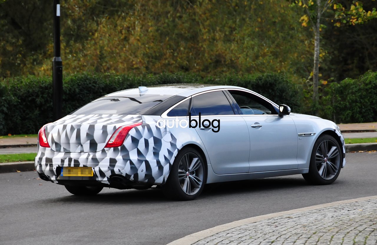 jaguar-xj-foto-spia-06.jpg