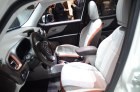 thn_2015-jeep-renegade-08.jpg