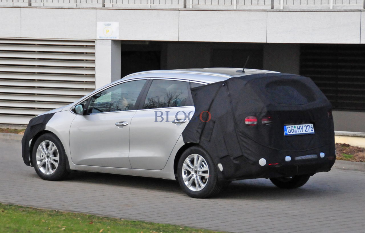 kia-ceed-sw-03.jpg