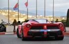 LaFerrari su strada