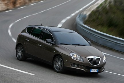 LanciaDelta1.8DiTurbo200Cv_27.jpg