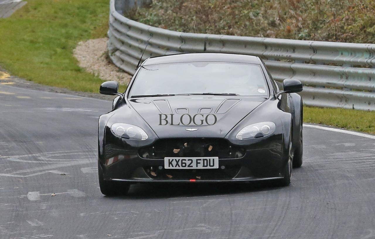 big_spyshots-2016-aston-martin-v8-vantage-01.jpg