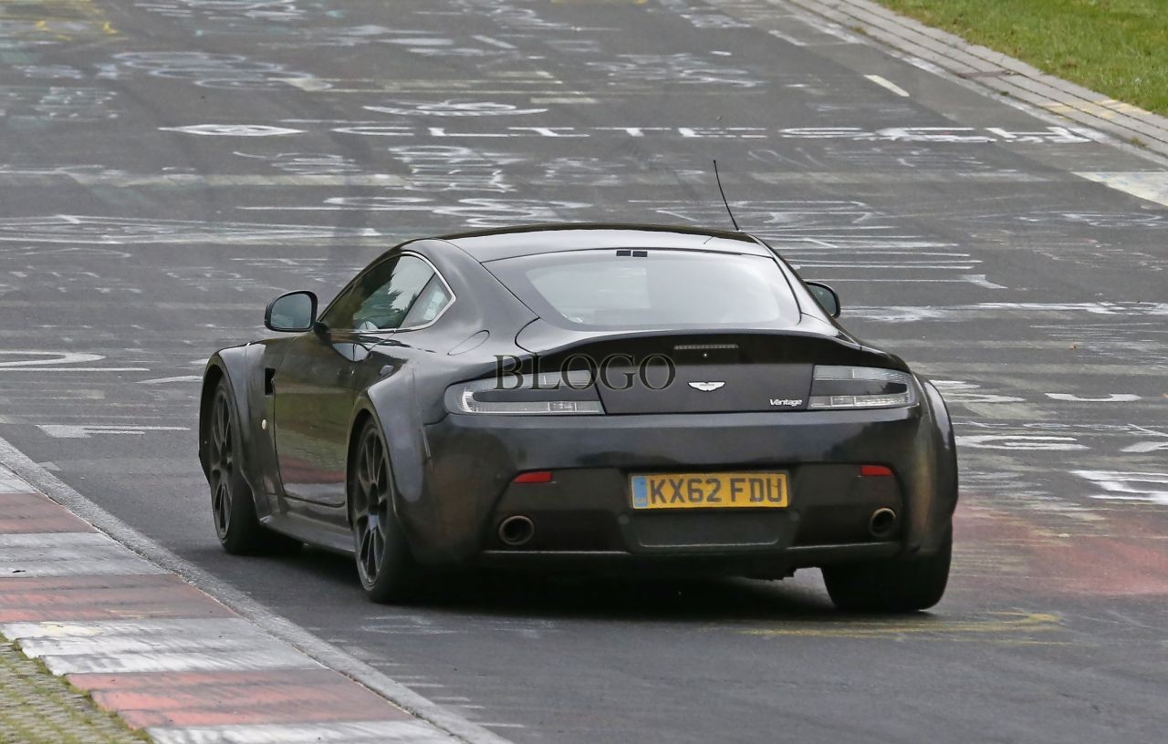 big_spyshots-2016-aston-martin-v8-vantage-09.jpg