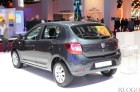 Lo Stand Dacia al Salone di Parigi 2014 Live