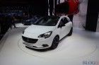 Lo stand Opel al salone di Parigi 2014