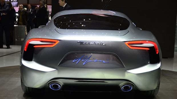 maserati-alfieri-concept-35-620x350.jpg